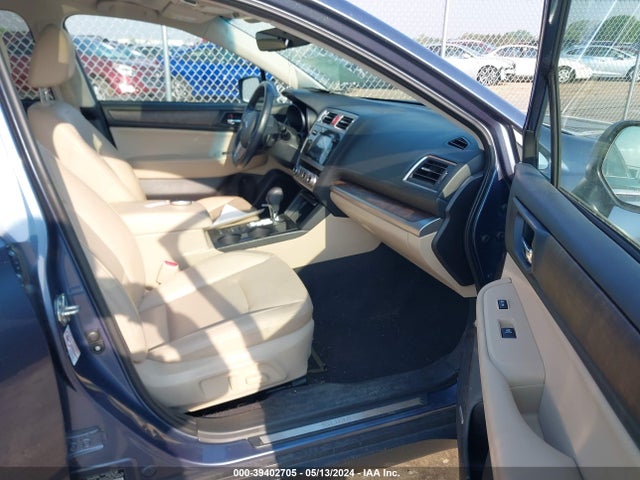 Subaru Outback 2.5i Limited 2017 4S4BSANCXH3343996 Image 5