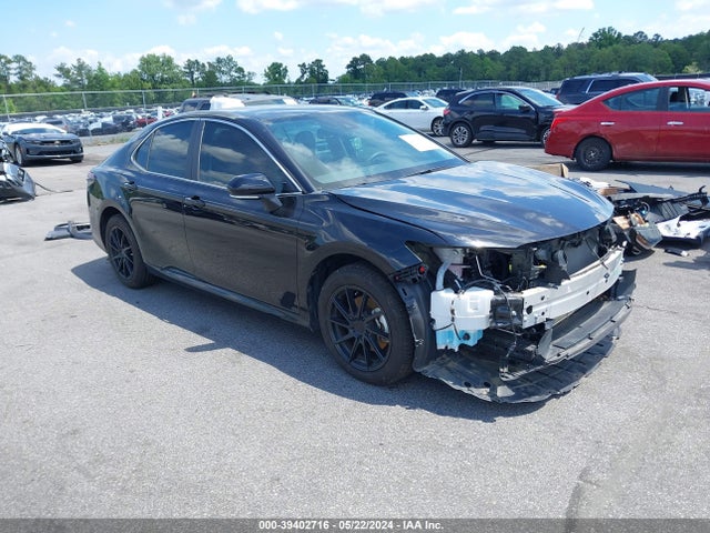 Toyota CAMRY LE 2021 4T1R11AKXMU447620 zdjęcie główne