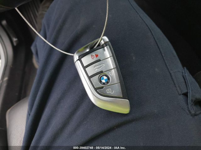 WBAJE5C38HG916644 BMW 540I