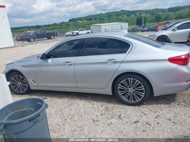 WBAJE5C38HG916644 BMW 540I