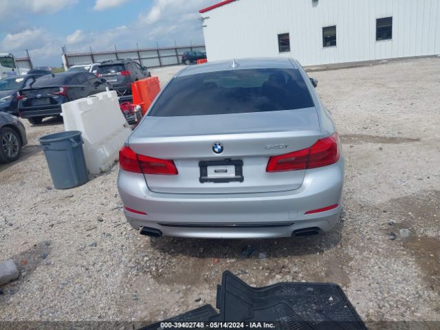 WBAJE5C38HG916644 BMW 540I