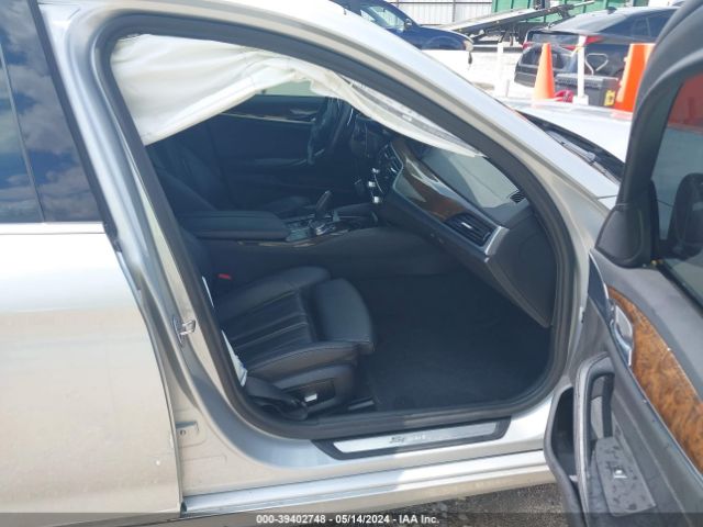 WBAJE5C38HG916644 BMW 540I