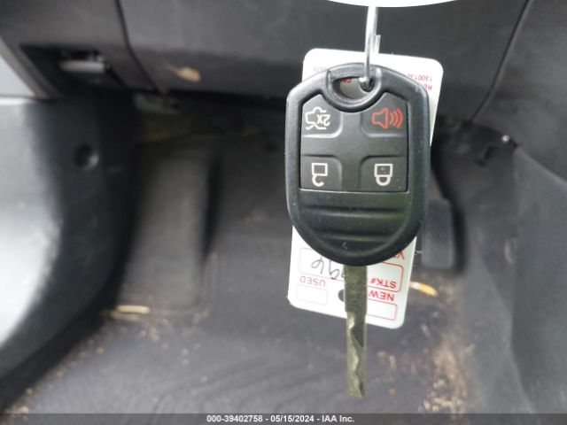 3FADP4TJ6HM137810 Ford FIESTA S