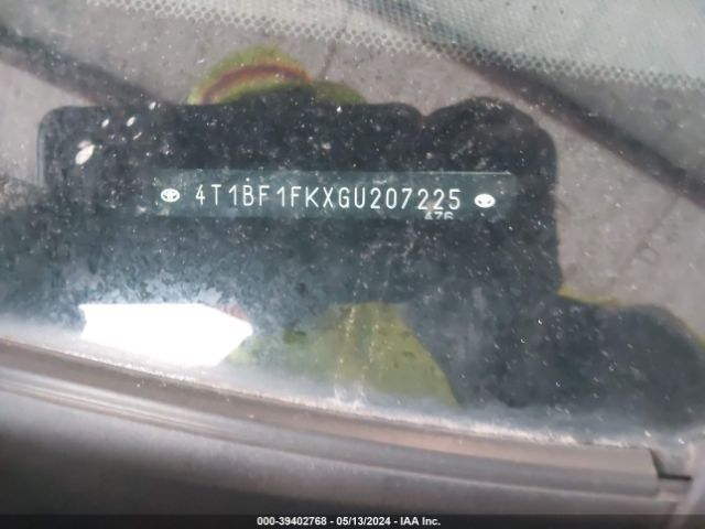 4T1BF1FKXGU207225 Toyota CAMRY SE