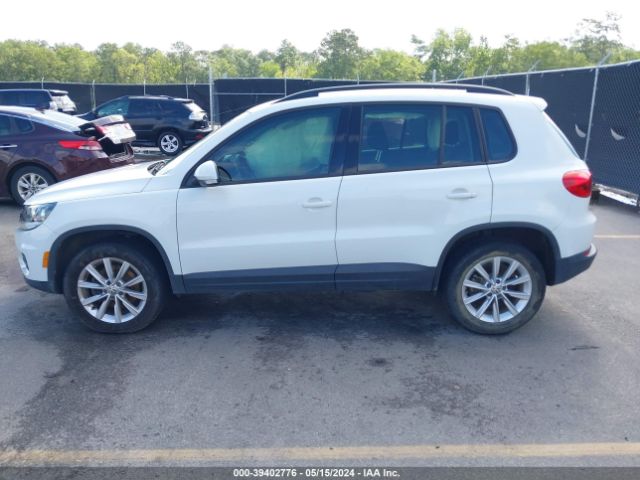WVGAV7AX4JK000076 Volkswagen Tiguan Limited 2.0t