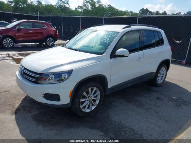 WVGAV7AX4JK000076 Volkswagen Tiguan Limited 2.0t