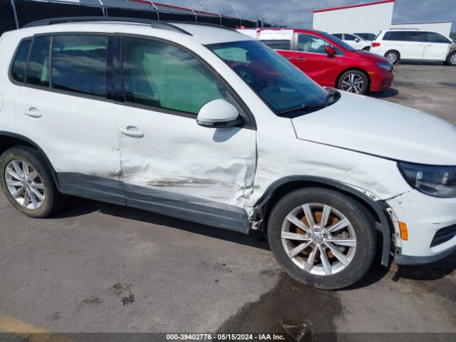 WVGAV7AX4JK000076 Volkswagen Tiguan Limited 2.0t