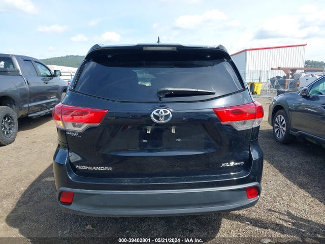 Toyota Highlander Xle 2018 5TDJZRFH5JS542947 Image 17