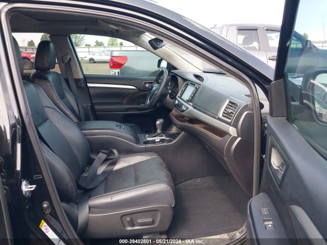Toyota Highlander Xle 2018 5TDJZRFH5JS542947 Image 5