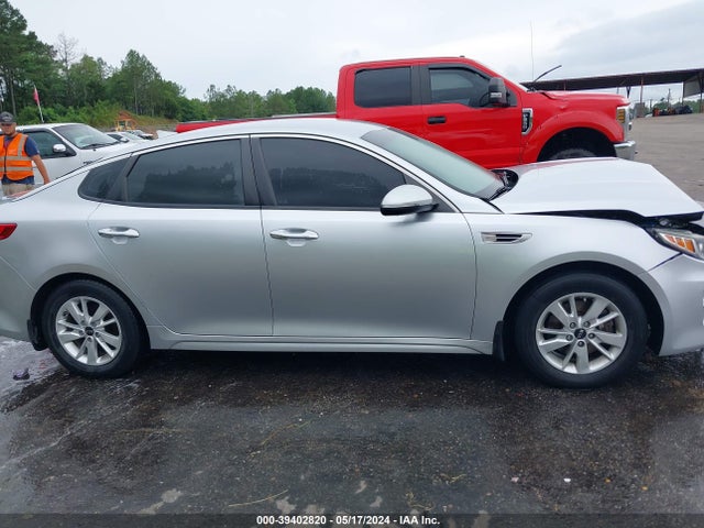 KIA Optima Lx 2017 5XXGT4L33HG169085 Image 13
