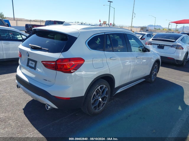 WBXJG7C0XN5V35984 BMW X1 Sdrive28i