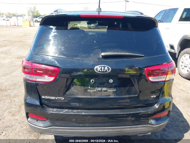 KIA Sorento 3.3l S 2019 5XYPGDA5XKG583802 Image 16