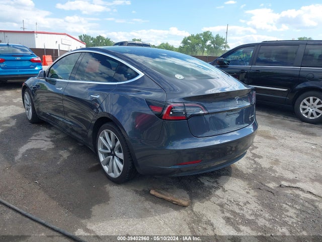 Tesla Model 3 Long Range/performance 2018 5YJ3E1EB7JF077000 Image 3