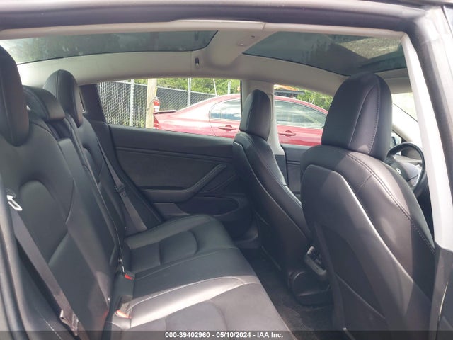 Tesla Model 3 Long Range/performance 2018 5YJ3E1EB7JF077000 Image 8