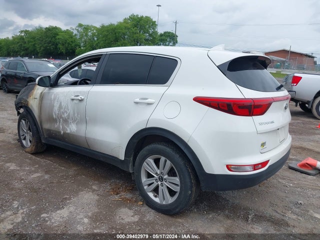 KIA Sportage Lx 2018 KNDPMCAC1J7398499 Image 3