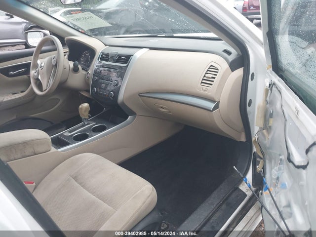 Nissan Altima 2.5 S 2015 1N4AL3AP0FC212810 Image 5
