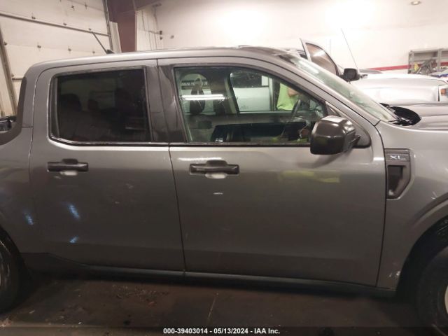 3FTTW8F93NRA03093 Ford Maverick Xl