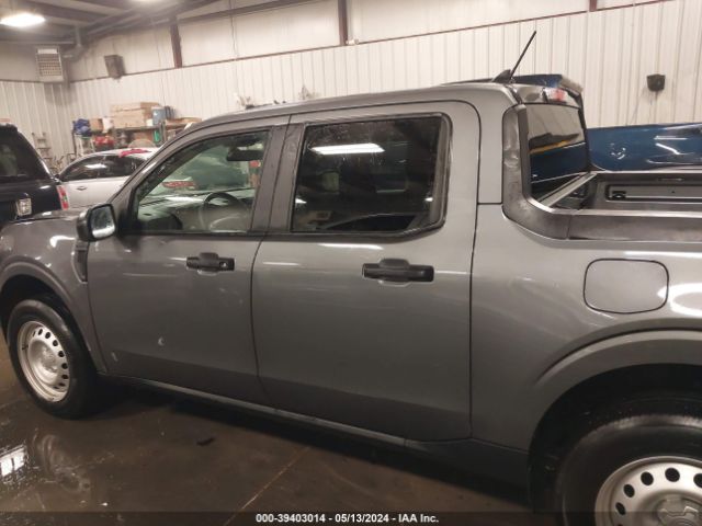 3FTTW8F93NRA03093 Ford Maverick Xl