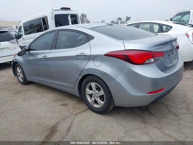 Hyundai ELANTRA SE 2015 5NPDH4AE0FH572905 Image 3