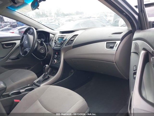 Hyundai ELANTRA SE 2015 5NPDH4AE0FH572905 Image 5