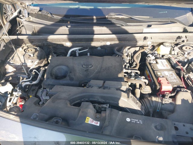 Toyota RAV4 LE 2019 JTMF1RFV9KJ008951 Image 10