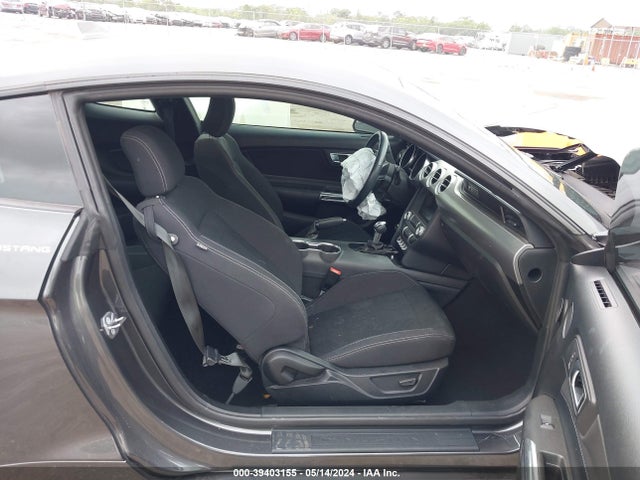 Ford Mustang Ecoboost Fastback 2020 1FA6P8TH2L5191486 Image 5