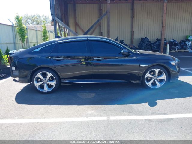 1HGCV2F94JA027960 Honda Accord Touring 2.0t
