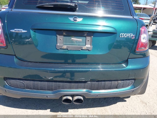 2010 MINI COOPER S WMWMF7C52ATZ70168 Photo 5