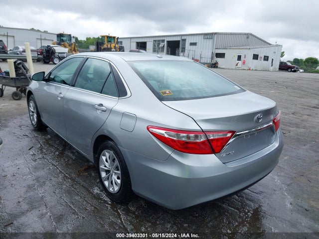 Toyota CAMRY LE 2016 4T4BF1FK1GR569028 Image 3