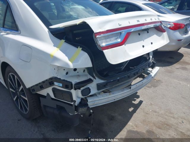 1LN6L9NP3L5607248 Lincoln Continental Reserve