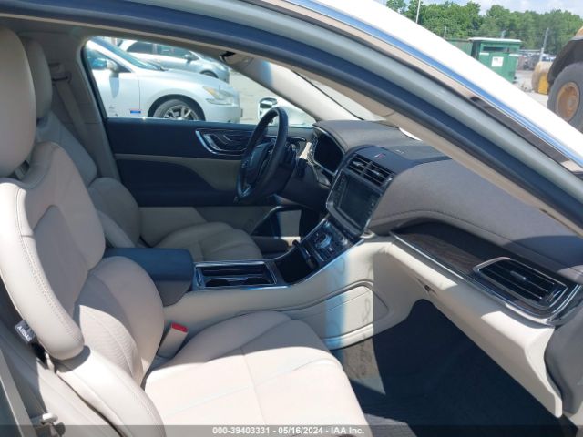1LN6L9NP3L5607248 Lincoln Continental Reserve