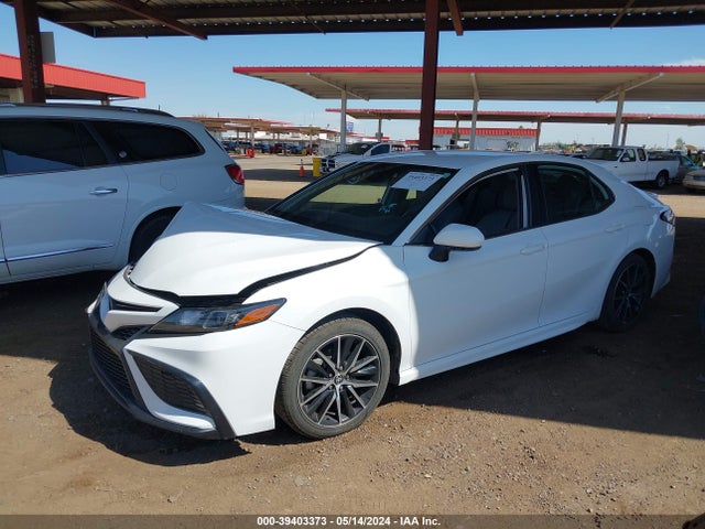 Toyota CAMRY SE 2022 4T1G11AK3NU658425 Image 2