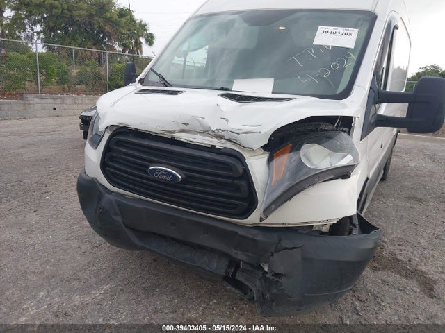Ford Transit-150 2017 1FTYE2CM1HKA12169 Image 6