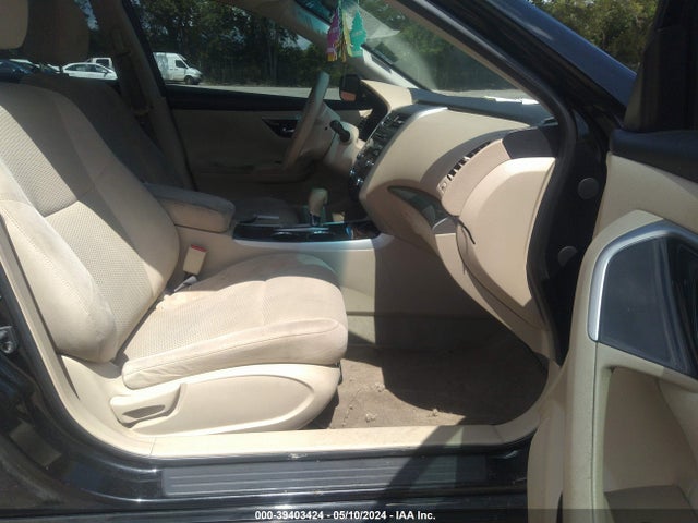 Nissan Altima 2.5 S 2014 1N4AL3AP3EC143660 Image 5