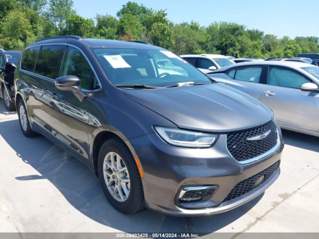 Auction sale of the 2022 Chrysler Pacifica Touring L, vin: 2C4RC1BG0NR170290, lot number: 39403425