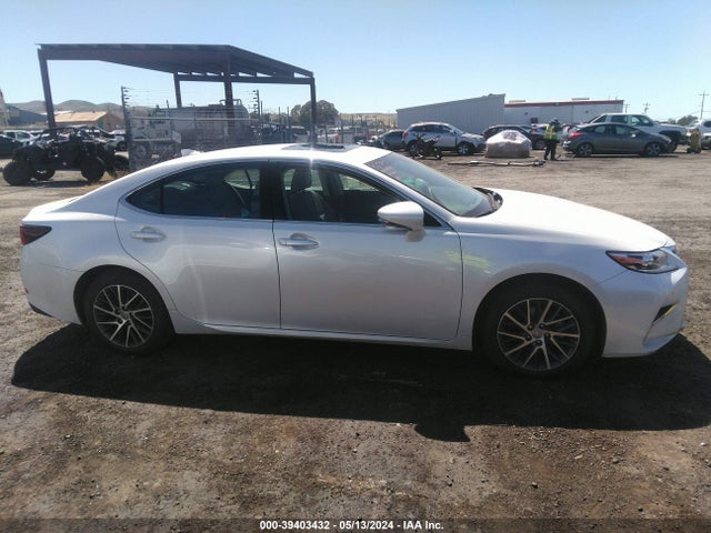Lexus ES 350 2017 58ABK1GG9HU070228 Image 12