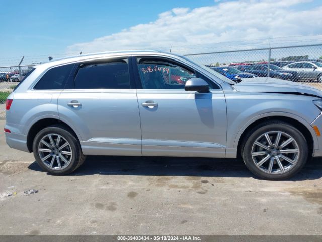 WA1LHAF76KD031100 Audi Q7 45 Premium