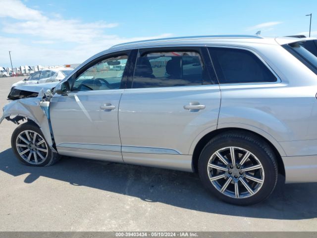 WA1LHAF76KD031100 Audi Q7 45 Premium