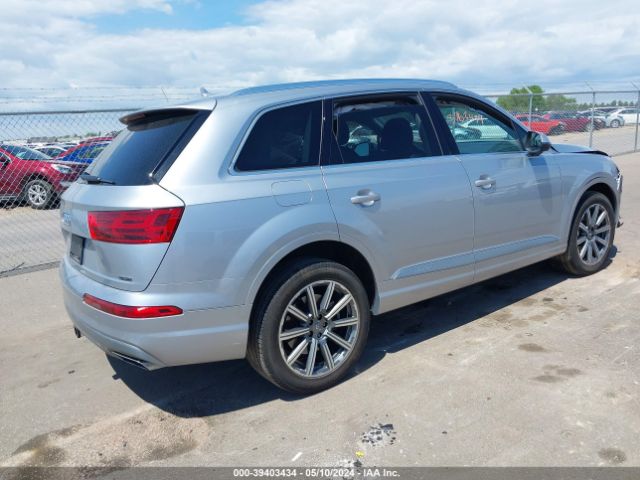 WA1LHAF76KD031100 Audi Q7 45 Premium