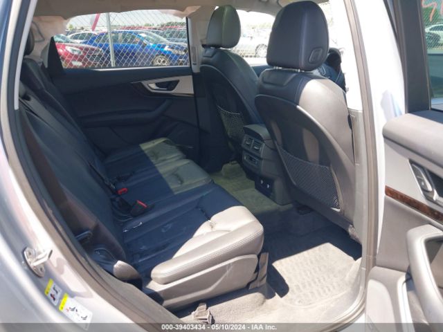 WA1LHAF76KD031100 Audi Q7 45 Premium