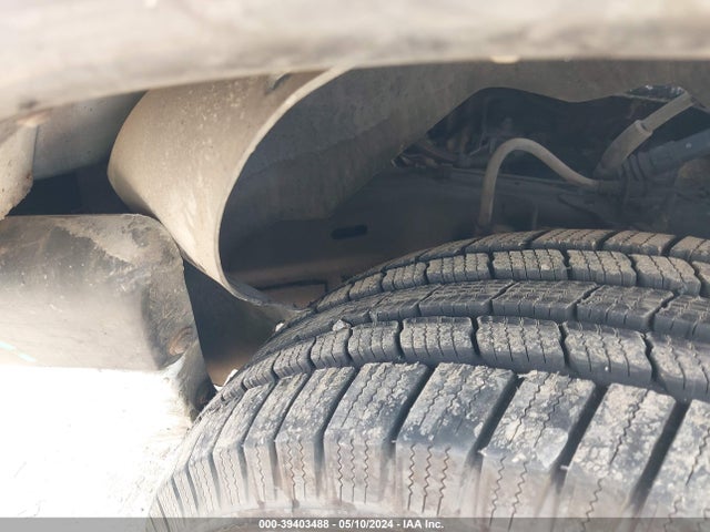 39403488 :رقم المزاد ، 1B7HG38N72S659166 vin ، 2002 Dodge Dakota Sport مزاد بيع