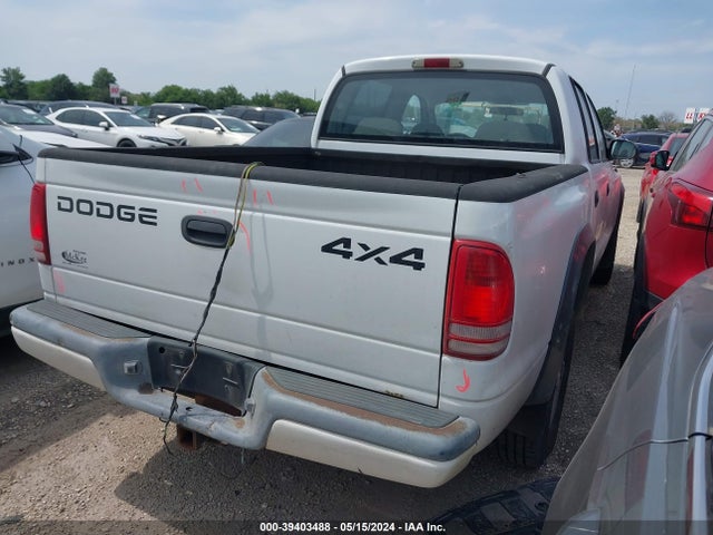 39403488 :رقم المزاد ، 1B7HG38N72S659166 vin ، 2002 Dodge Dakota Sport مزاد بيع
