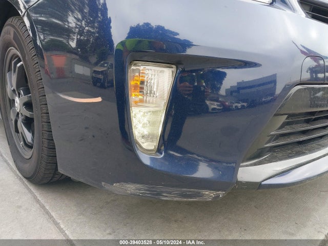 Toyota Prius Three 2015 JTDKN3DU0F1929097 Image 19
