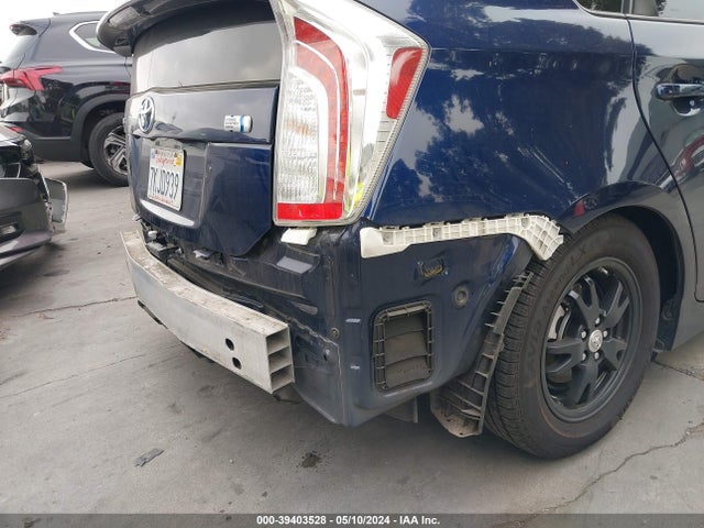Toyota Prius Three 2015 JTDKN3DU0F1929097 Image 20