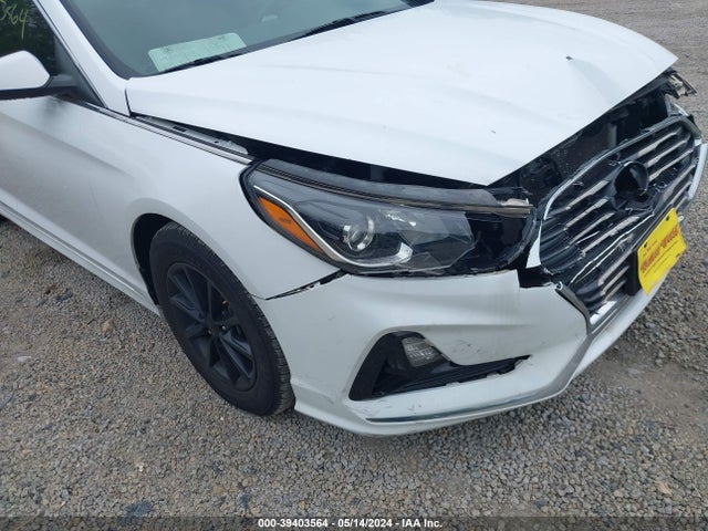 Hyundai SONATA SE 2018 5NPE24AF9JH656762 Image 17