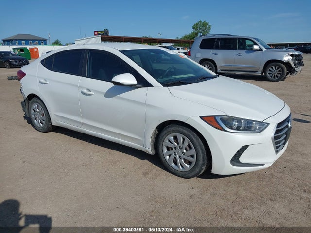 2017 5NPD74LF9HH192585 main image
