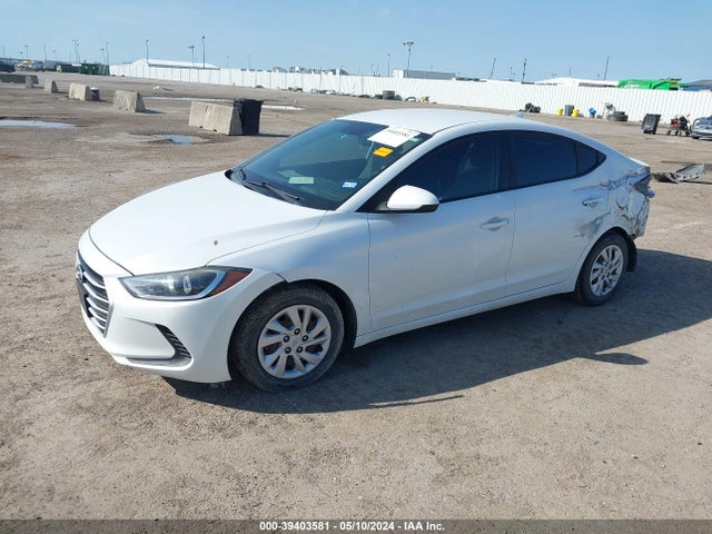 Hyundai ELANTRA SE 2017 5NPD74LF9HH192585 Image 2