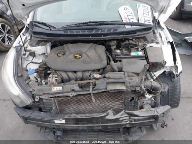 5NPDH4AE1FH566417 Hyundai ELANTRA SE