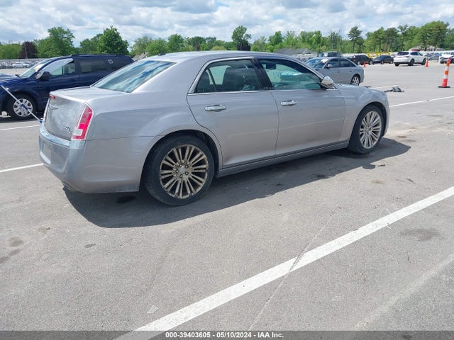 Chrysler 300C 2014 2C3CCAEG6EH161900 Image 4