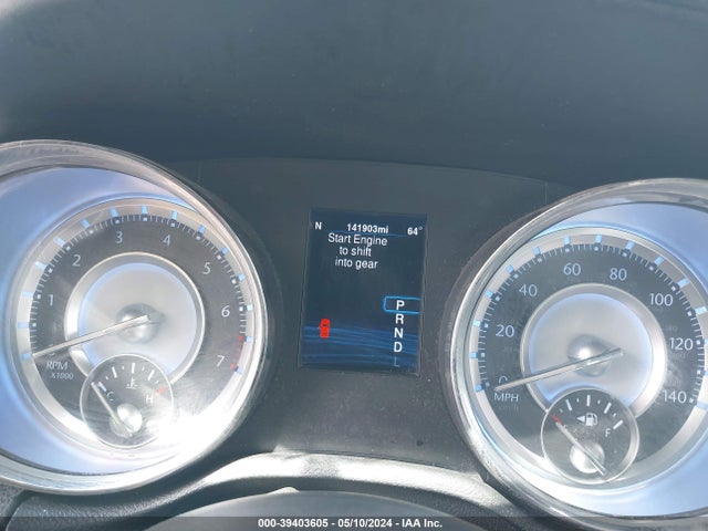 Chrysler 300C 2014 2C3CCAEG6EH161900 Image 7